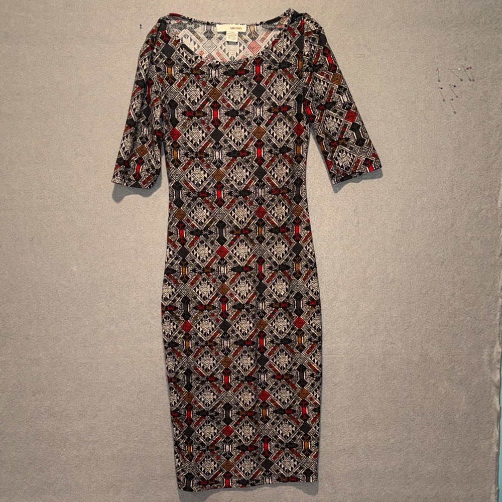 Sans Souci Black and Red Geometric Midi Dress small